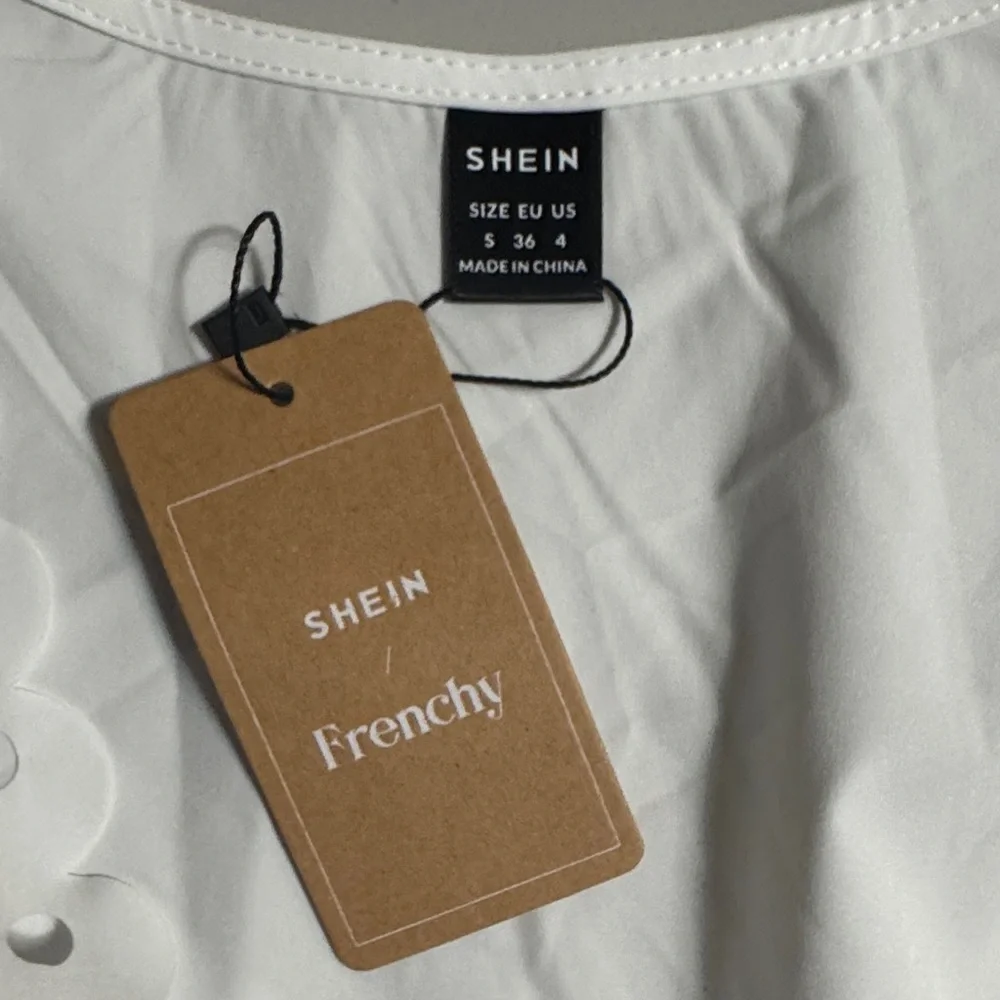 NWT SHEIN White Eyelet Tie Front Women's Top Size Small - Picture 7 of 10